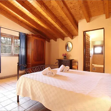 Charmante In Der Naehe Von Cala San Vicente By Interhome *