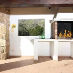 Charmante In Der Naehe Von Cala San Vicente By Interhome Σπίτι διακοπών *