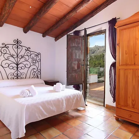 Charmante In Der Naehe Von Cala San Vicente By Interhome *