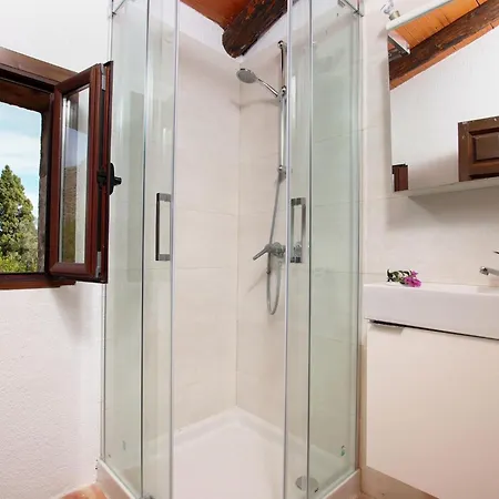 Charmante In Der Naehe Von Cala San Vicente By Interhome *