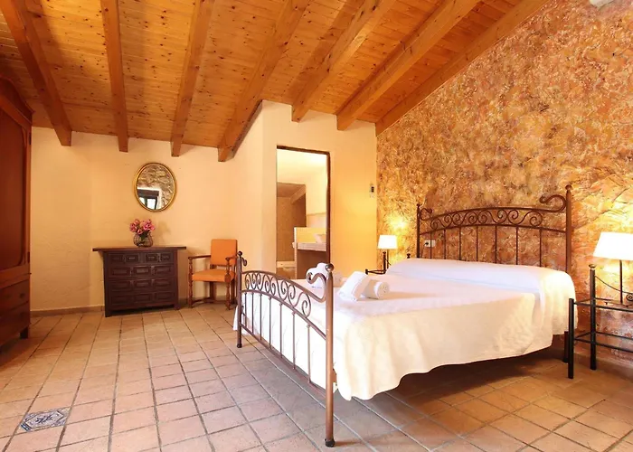 Hébergement de vacances Charmante In Der Naehe Von Cala San Vicente By Interhome *